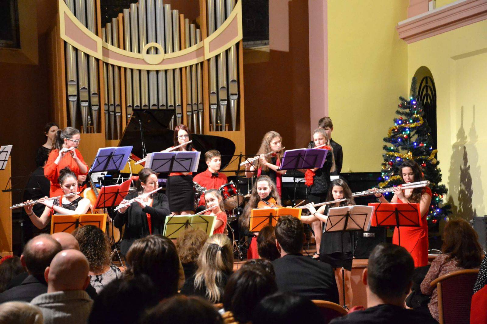 Vánoční koncert souboru Jesflet